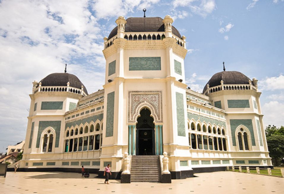 Pembuat Kubah Masjid Medan